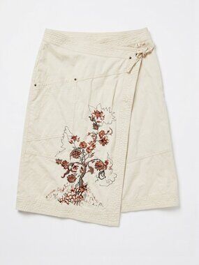 SMART SET -  Cream Wrap Skirt with earth-toned Floral embroidered - Large